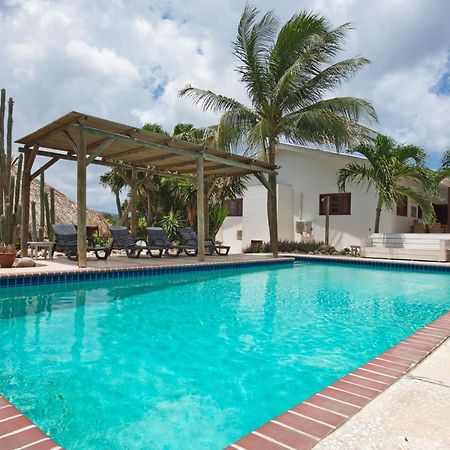 Bantopa Apartments Willemstad Ngoại thất bức ảnh